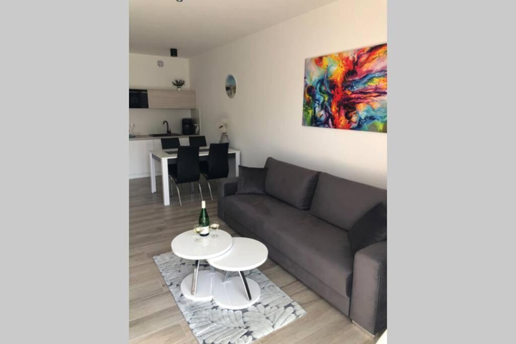 Rewal Apartament "Panorama" ภายนอก รูปภาพ